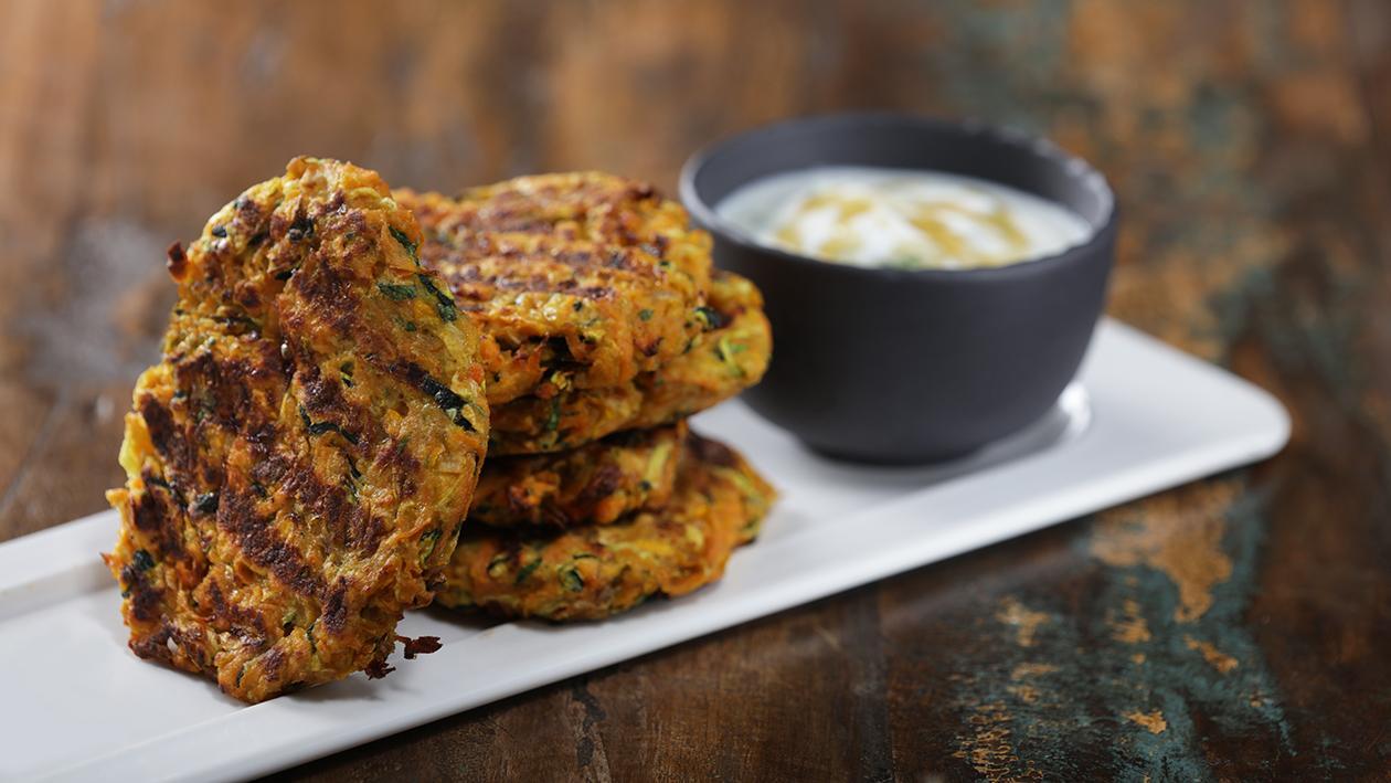 Zucchini Fritters with Yogurt Sauce Zucchini Fritters with Yogurt Sauce