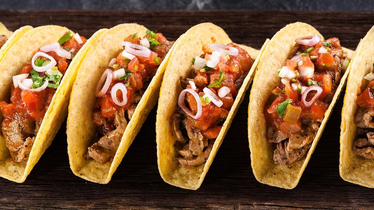 Beef Tacos with Spicy Tomato Sauce Beef Tacos with Spicy Tomato Sauce