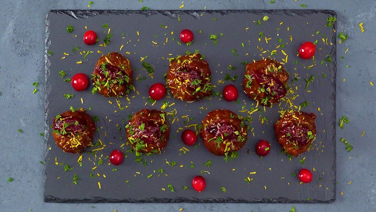 Cranberry BBQ Beef Meatballs Cranberry BBQ Beef Meatballs