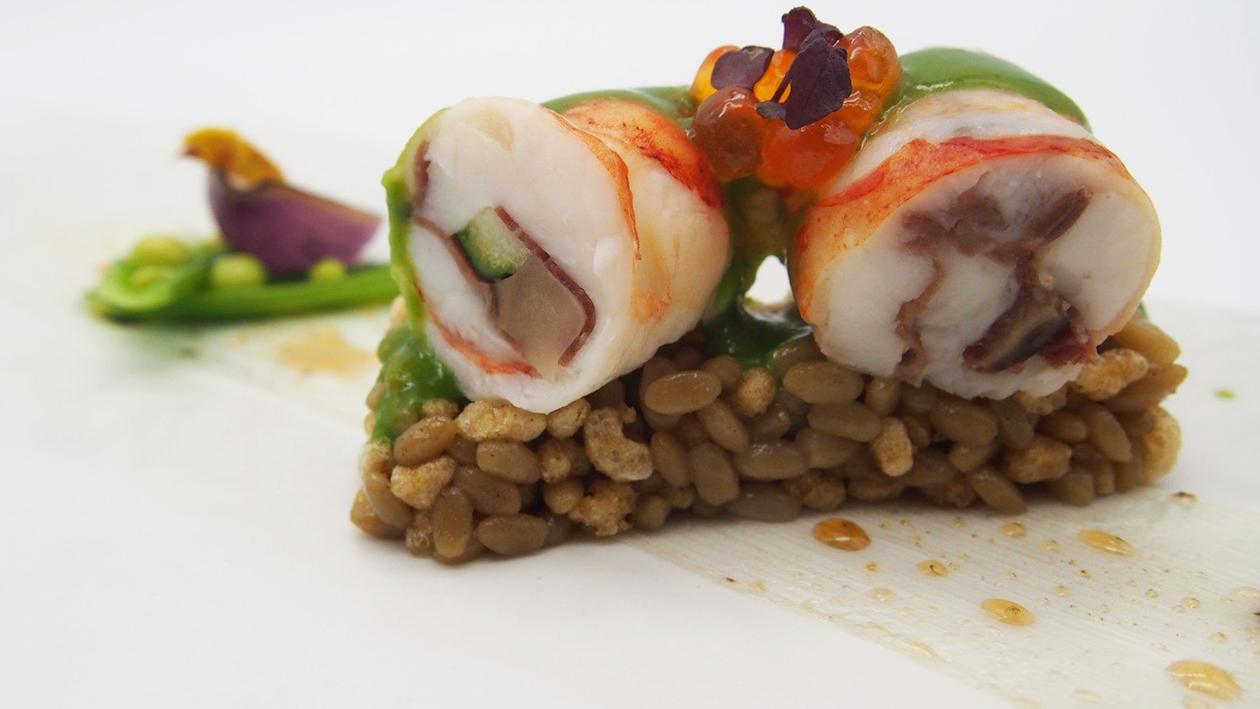 Sous Vide Lobster with Onion and Rock Rice Sous Vide Lobster with Onion and Rock Rice