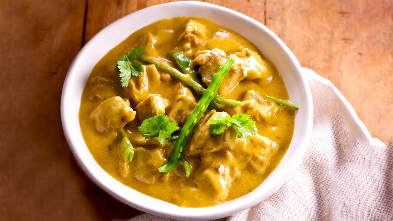 Spiced Chicken Curry, Coconut and Lemon Spiced Chicken Curry, Coconut and Lemon