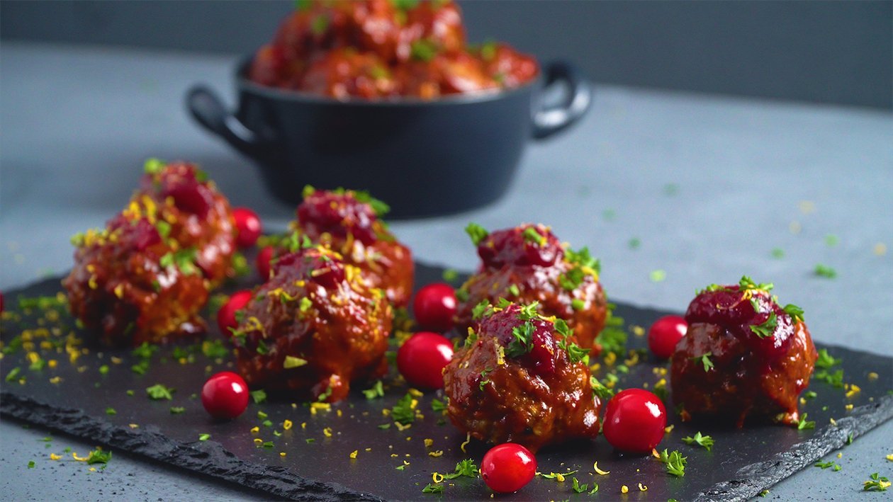 Cranberry BBQ Beef Meatballs Cranberry BBQ Beef Meatballs