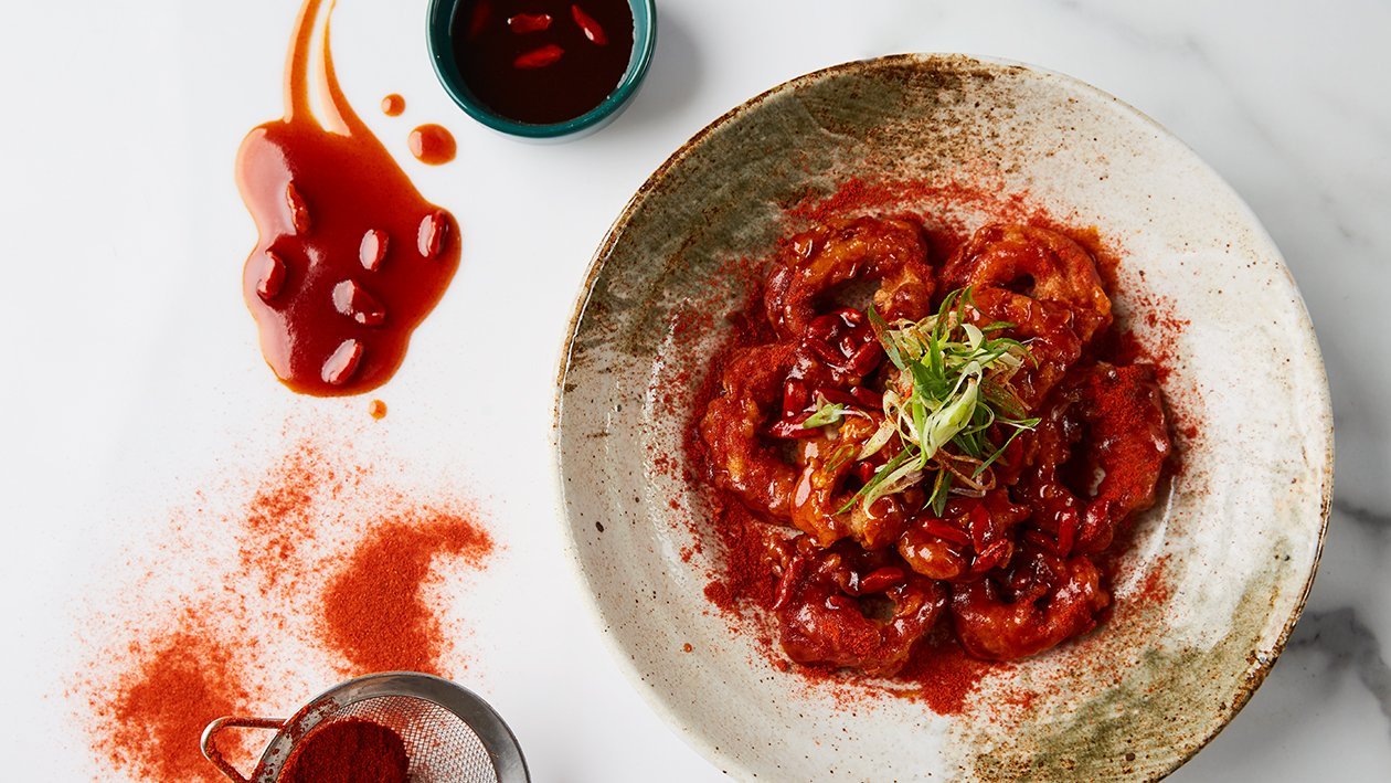 Fried calamari with goji berry sauce Fried calamari with goji berry sauce