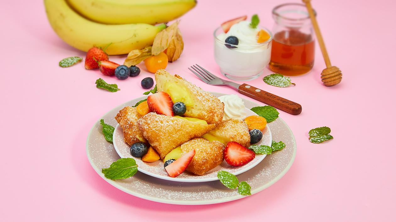 Happy Belly (Deep fried French Toast) Happy Belly (Deep fried French Toast)