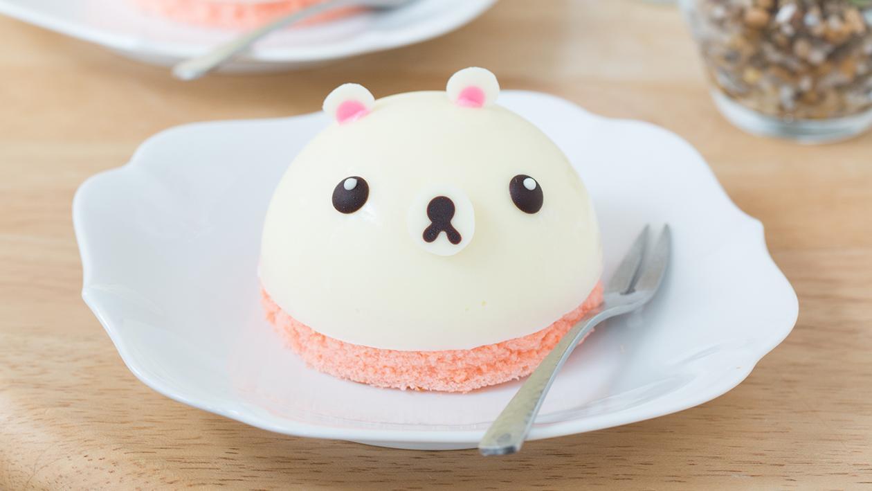 Mini bear mousse cake Mini bear mousse cake