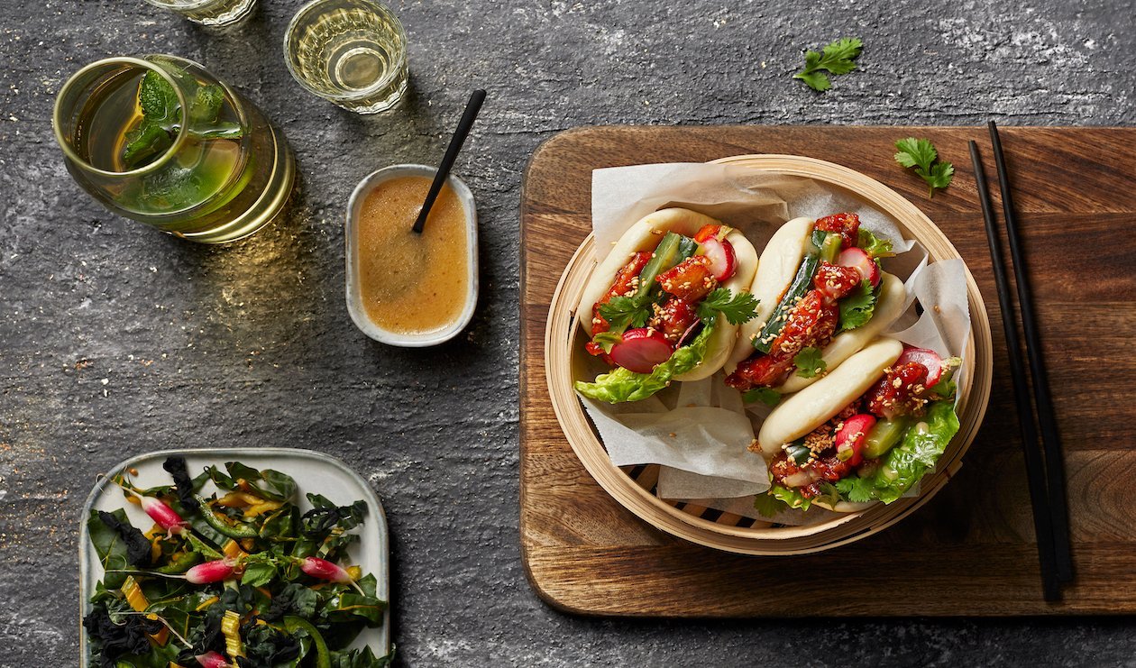 Lemon Za’atar Fried Chicken Bao – recipe Lemon Za’atar Fried Chicken Bao – recipe