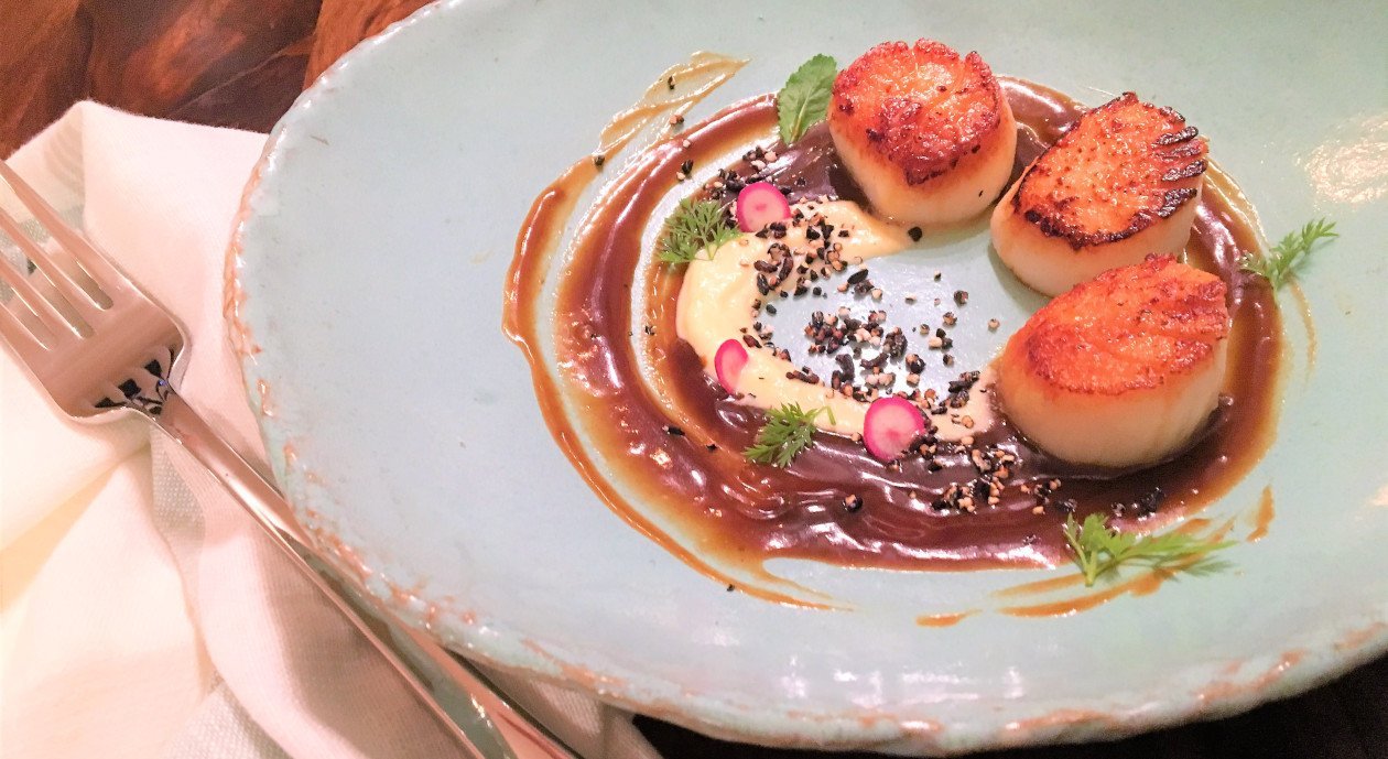 Pan Seared Scallops with Gochujang Demi Glace Pan Seared Scallops with Gochujang Demi Glace
