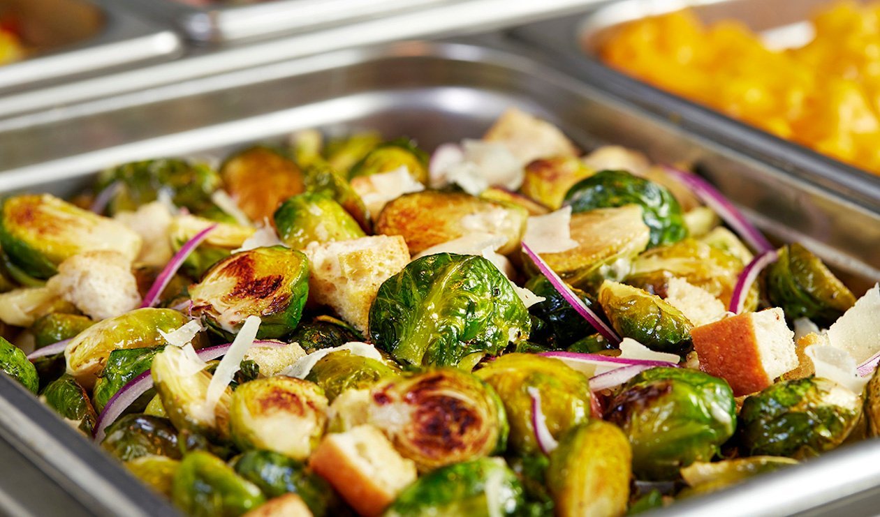 Roasted Brussels Sprouts Caesar Salad with Crispy Pancetta – recipe Roasted Brussels Sprouts Caesar Salad with Crispy Pancetta – recipe