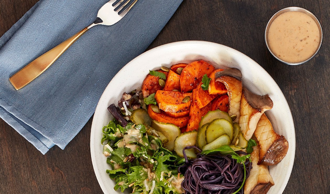 Roasted Sweet Potato and Black Soba Noodle Bowl with Coconut Almond Hatch Chile Dressing – recipe Roasted Sweet Potato and Black Soba Noodle Bowl with Coconut Almond Hatch Chile Dressing – recipe