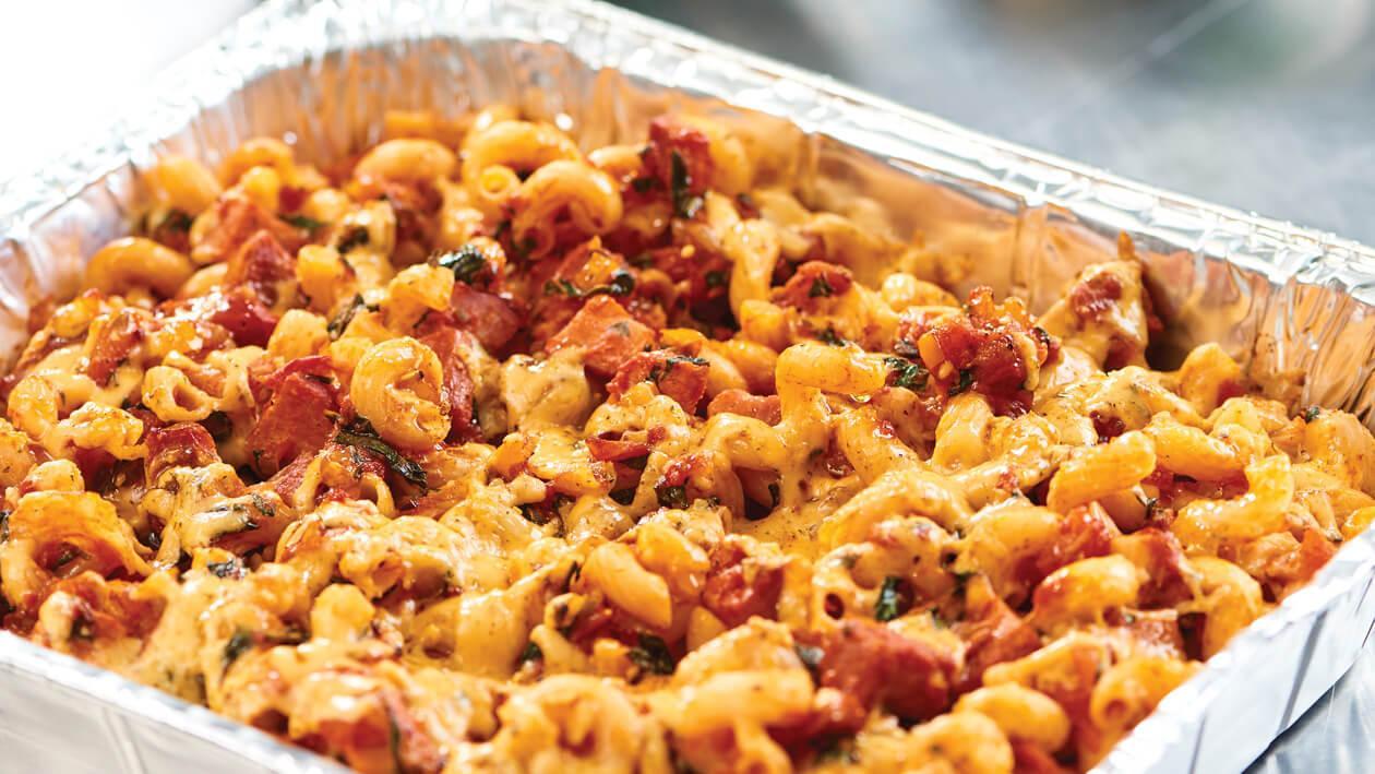Gourment Smoking Gammon with Cavatappi Pasta Gourment Smoking Gammon with Cavatappi Pasta