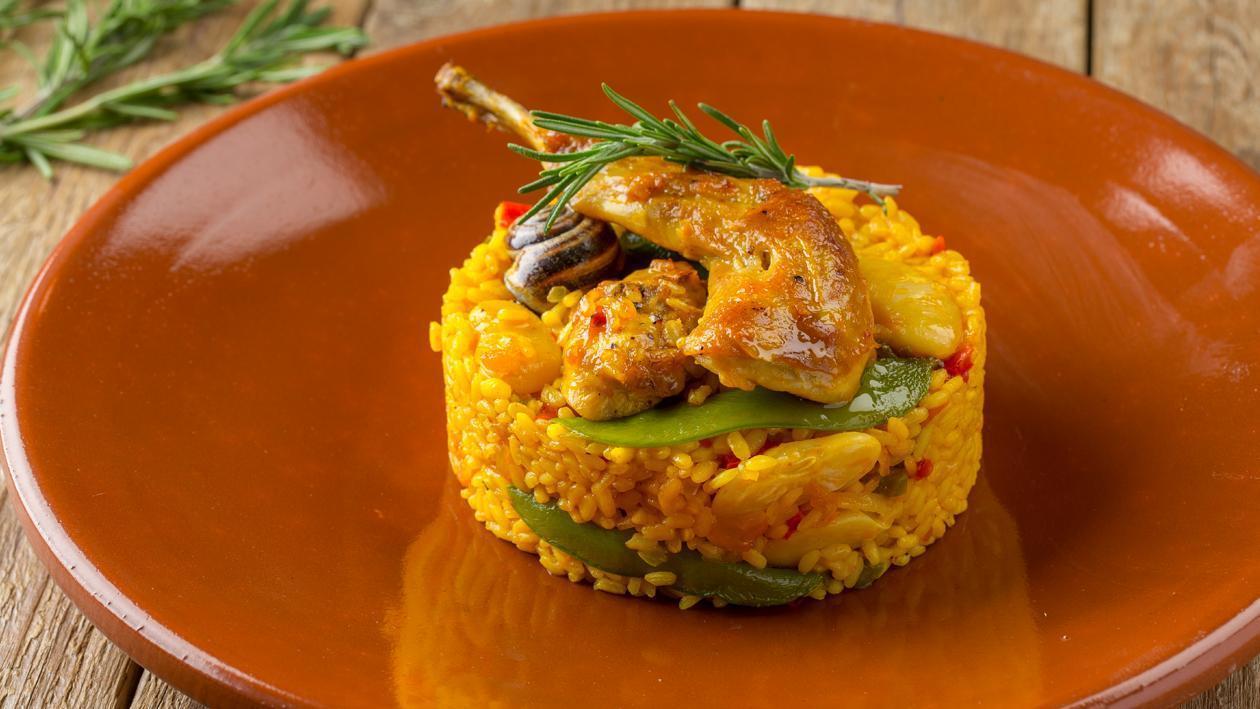 Paella valenciana Paella valenciana