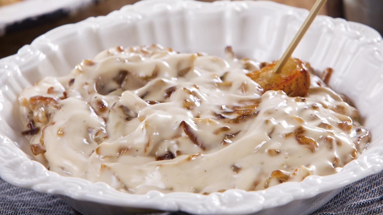 Dip de Cebolla Caramelizada Dip de Cebolla Caramelizada