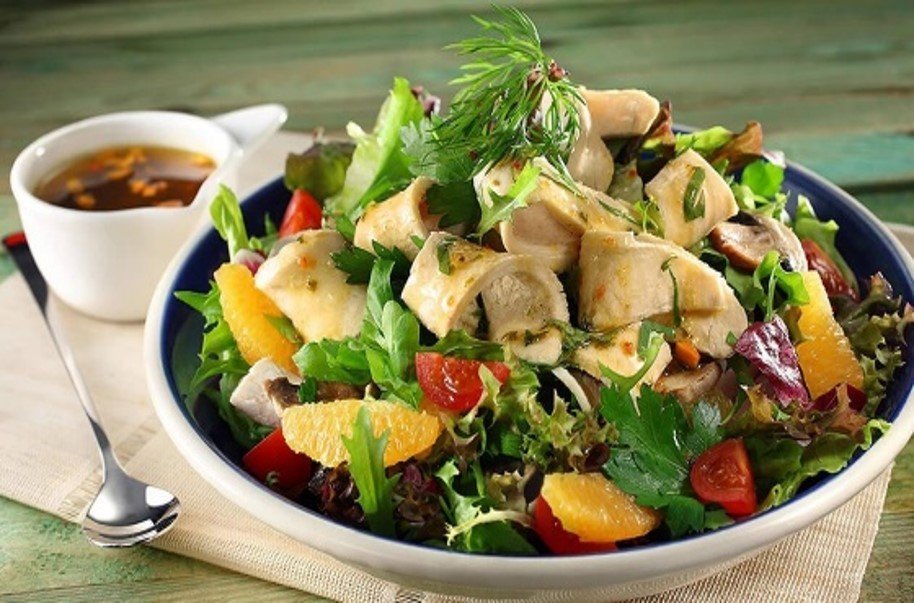 Ensalada de pavo con vinagreta de mostaza Ensalada de pavo con vinagreta de mostaza