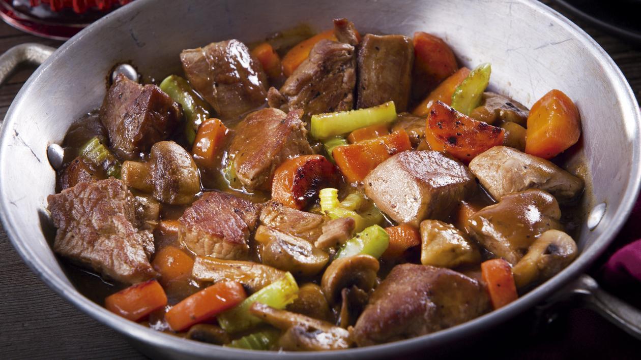 Estofado de Res con Verduras Estofado de Res con Verduras