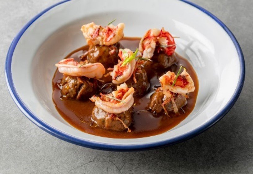 POLLO AL HORNO CON ARROZ SOPLADO Y ZANAHORIA POLLO AL HORNO CON ARROZ SOPLADO Y ZANAHORIA