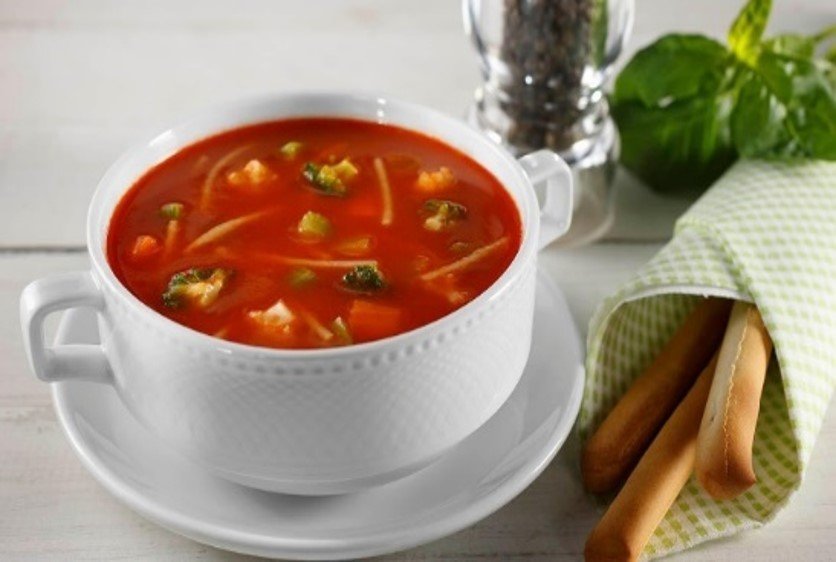 SOPA DE MINESTRONE SOPA DE MINESTRONE