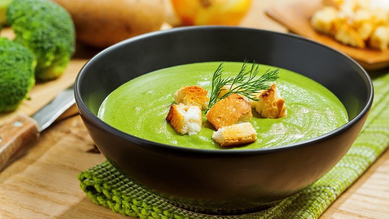 Crema de brócoli con cheddar Crema de brócoli con cheddar