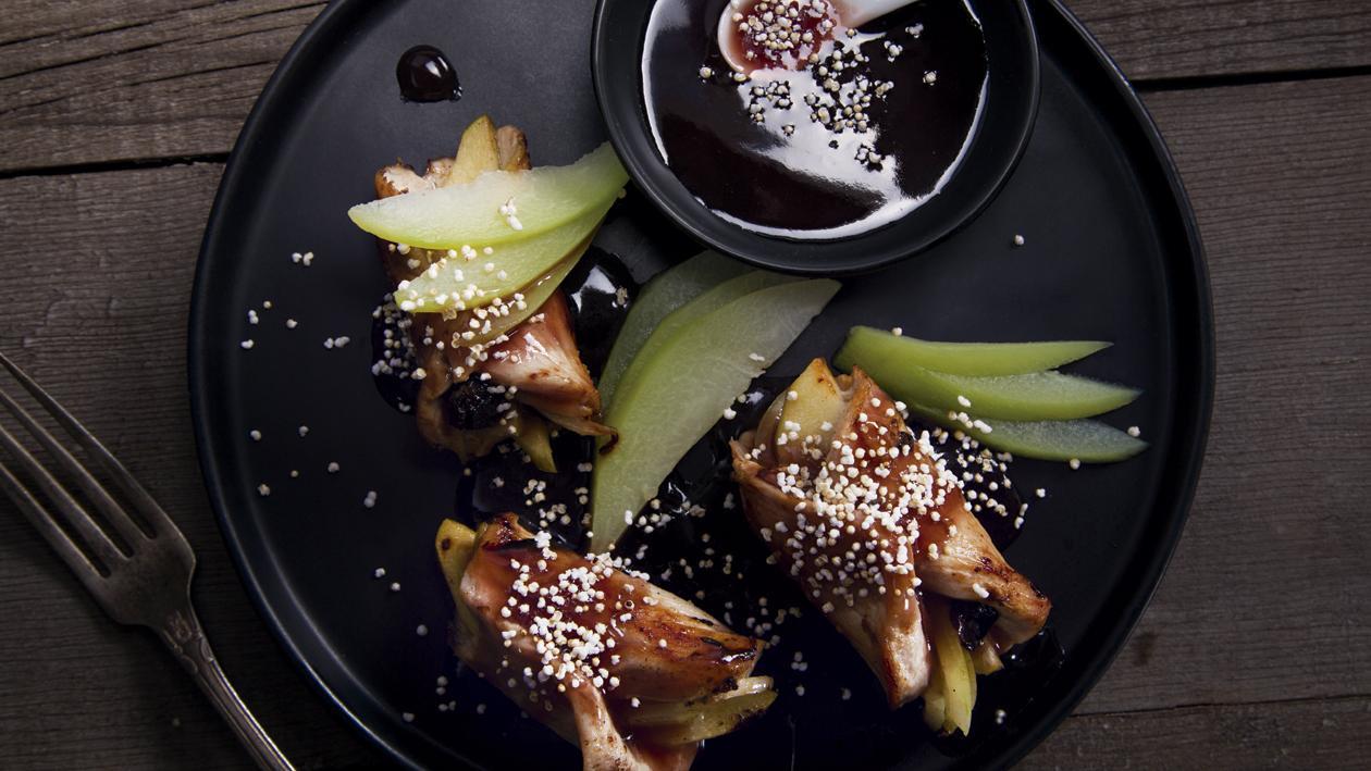 Rollos de lomo de cerdo con manzana Rollos de lomo de cerdo con manzana