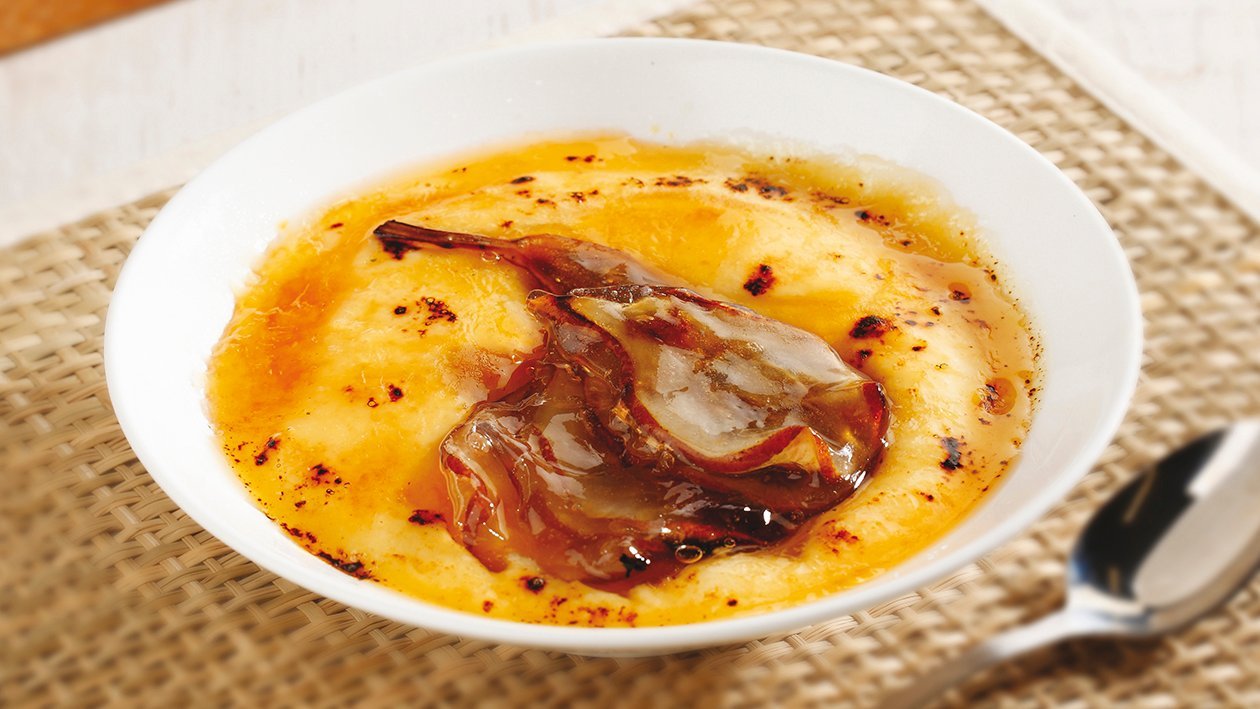 Crema catalana con crujiente de pera Crema catalana con crujiente de pera