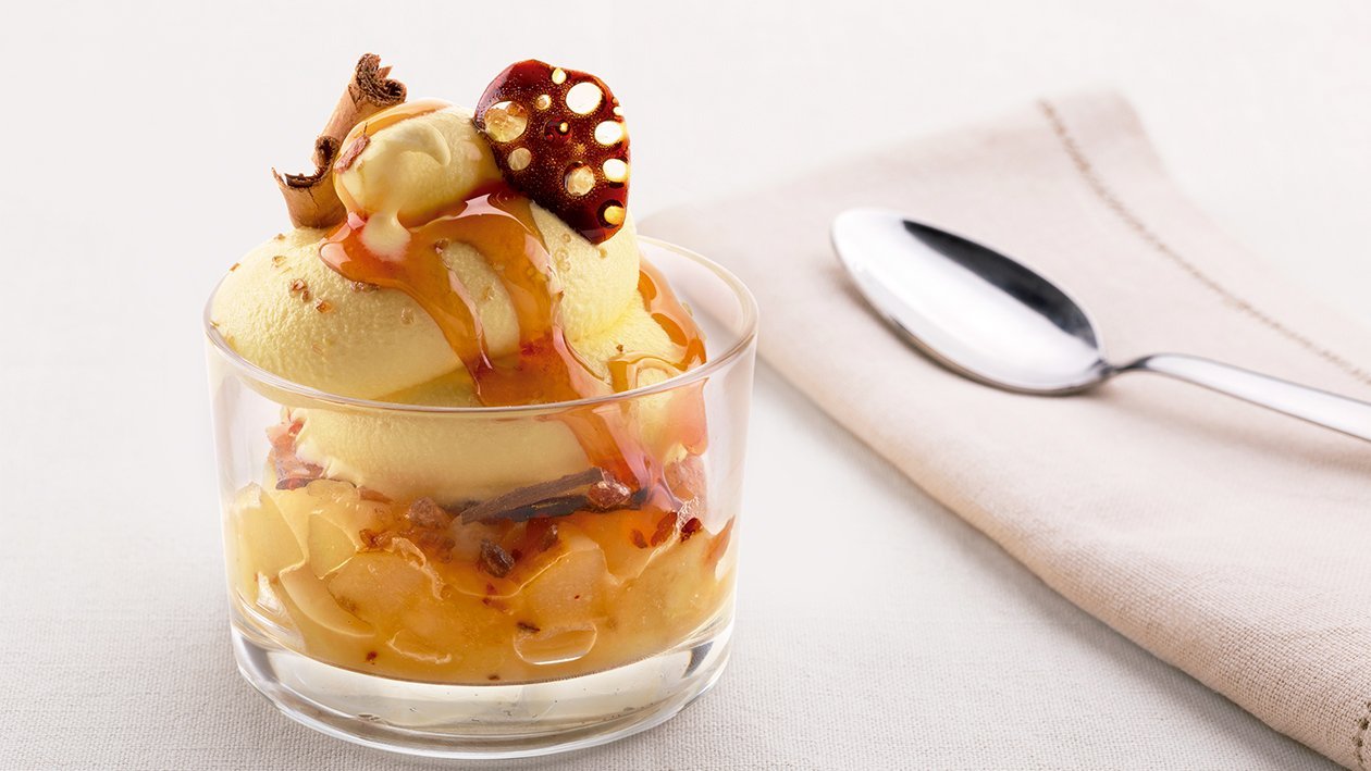 Crema catalana pera, canela y caramelo Crema catalana pera, canela y caramelo