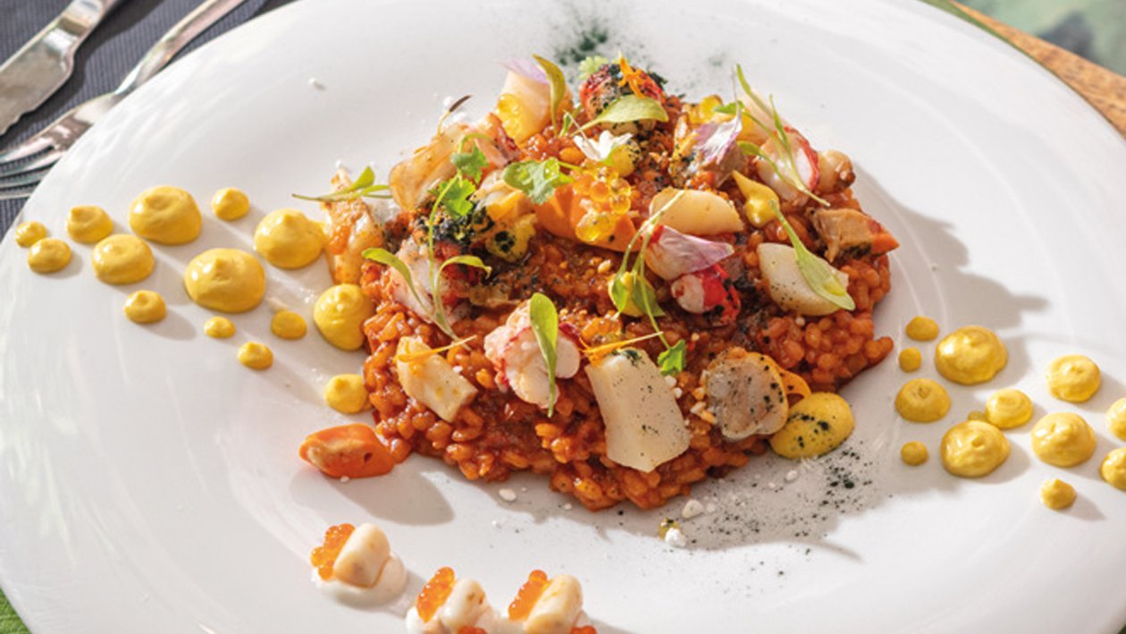 Marisqueo y su arrocito con infusiones y emulsiones de mar y tierra Marisqueo y su arrocito con infusiones y emulsiones de mar y tierra