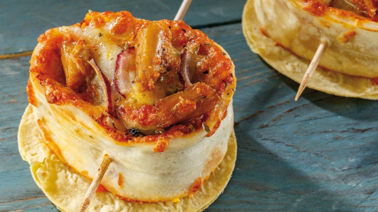 Meat lollypops pizza Meat lollypops pizza
