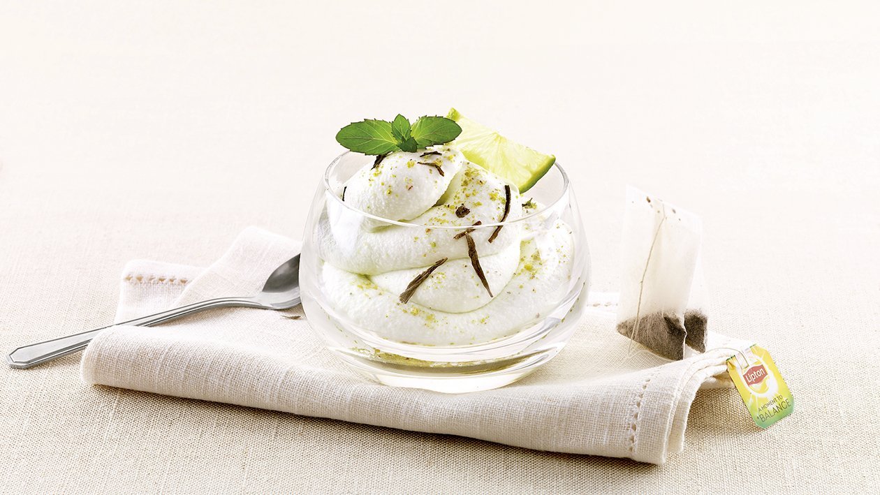 Sorbete de limón con té verte y menta Sorbete de limón con té verte y menta