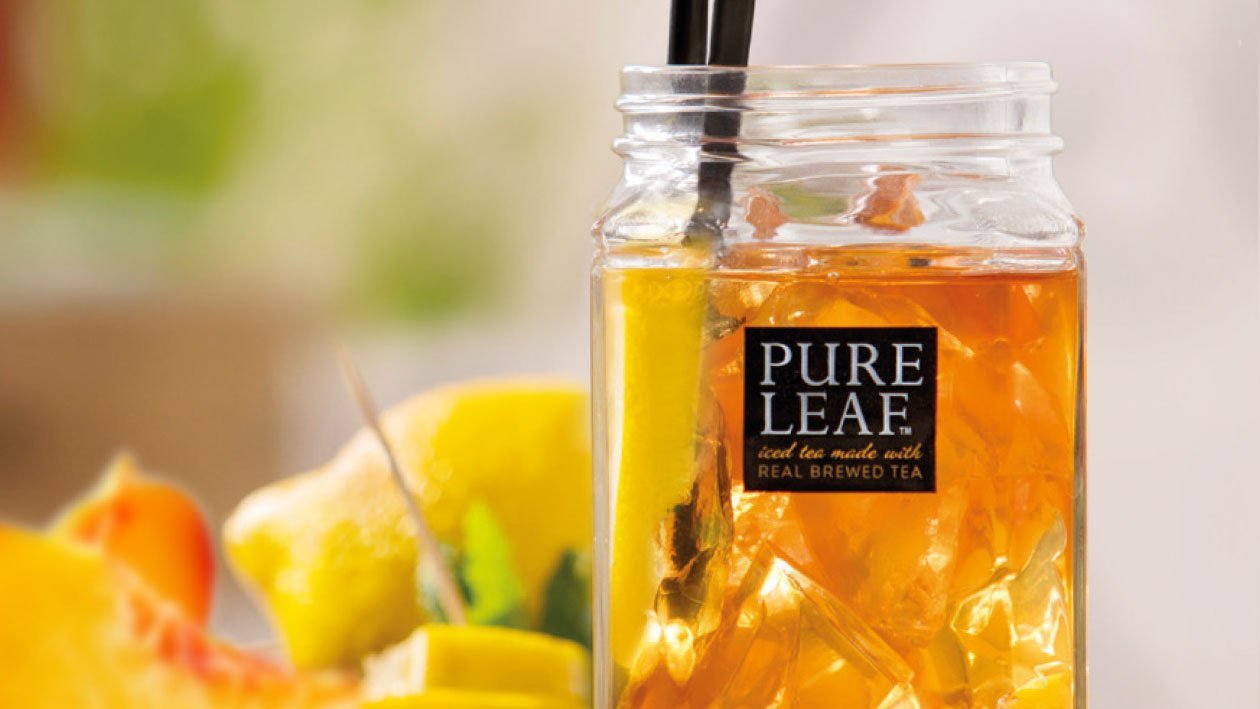 Té earl grey helado con naranja fresca Té earl grey helado con naranja fresca