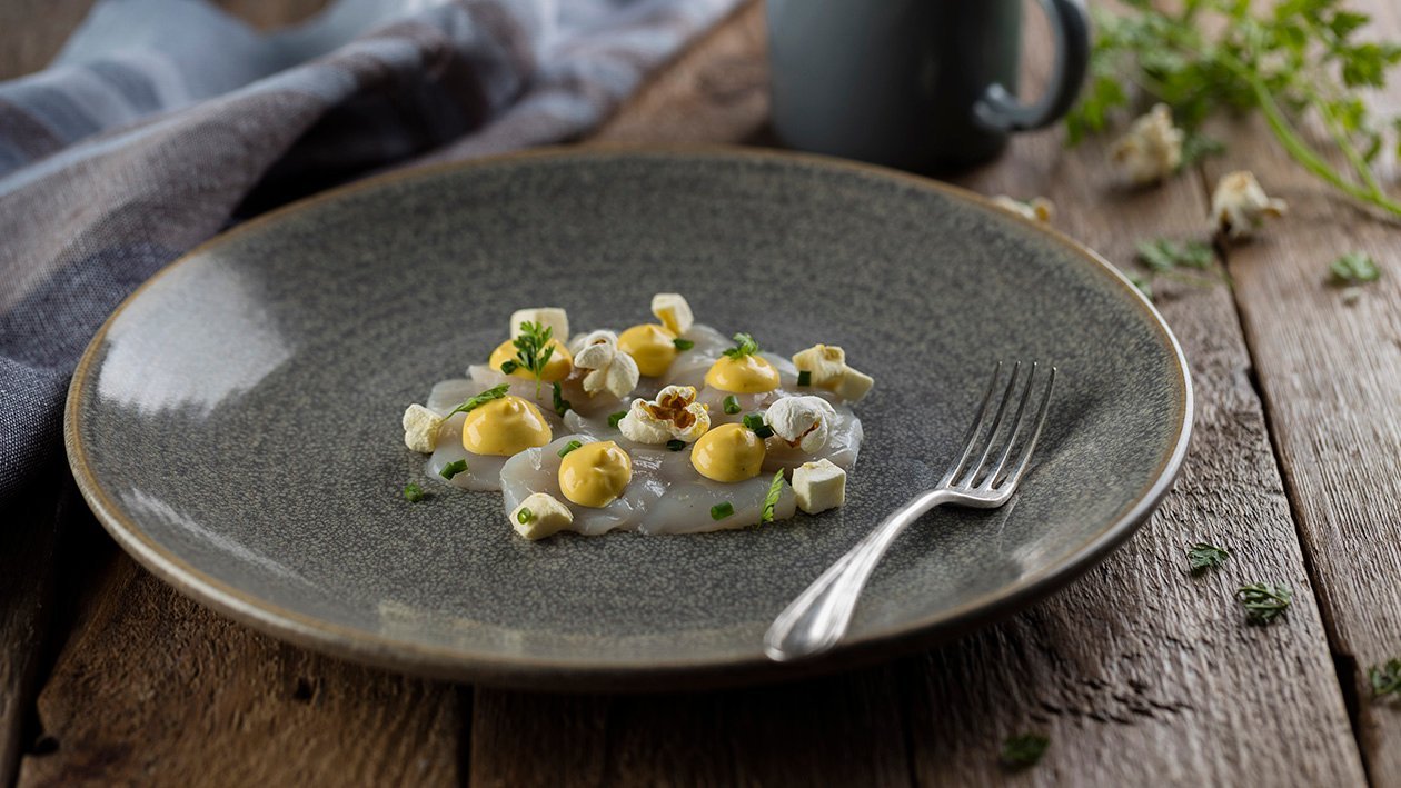 Tiradito de Vieiras con Hellmann's acevichada Tiradito de Vieiras con Hellmann's acevichada