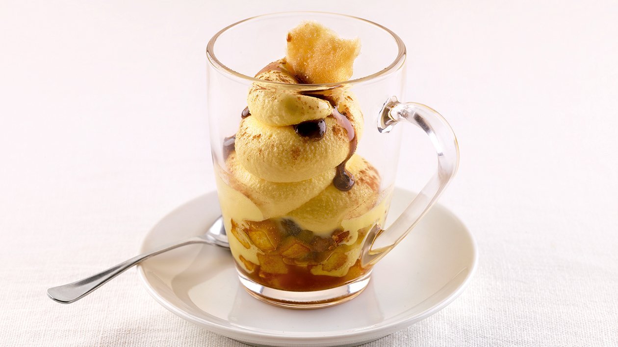 Tiramisú con strudel de manzana Tiramisú con strudel de manzana
