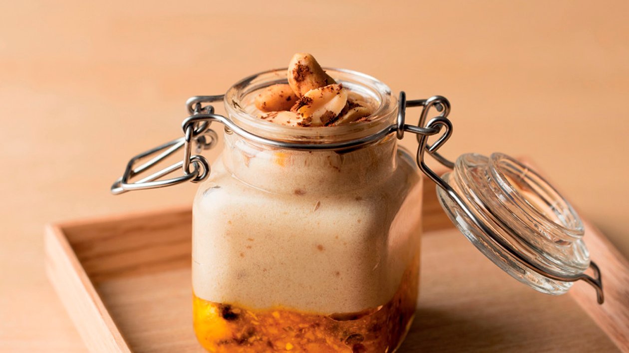 Tiramisú de castaña con muesli y cacahuetes Tiramisú de castaña con muesli y cacahuetes