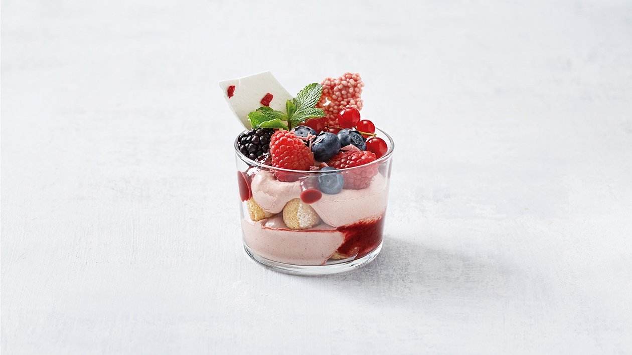 Tiramisú de frutos rojos Tiramisú de frutos rojos