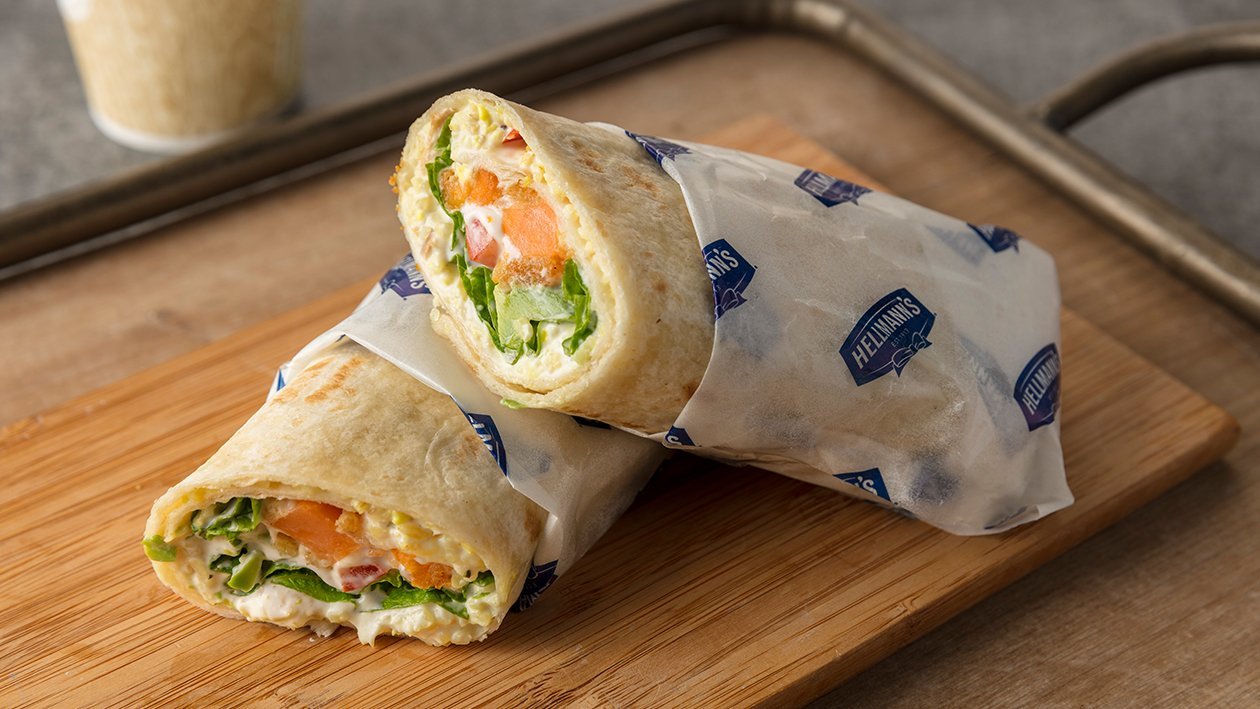 Wrap vegano con aguacate, bulgur y boniato crujiente Wrap vegano con aguacate, bulgur y boniato crujiente