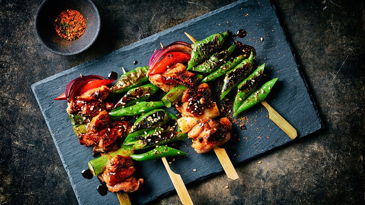 Yakitori de pollo Yakitori de pollo