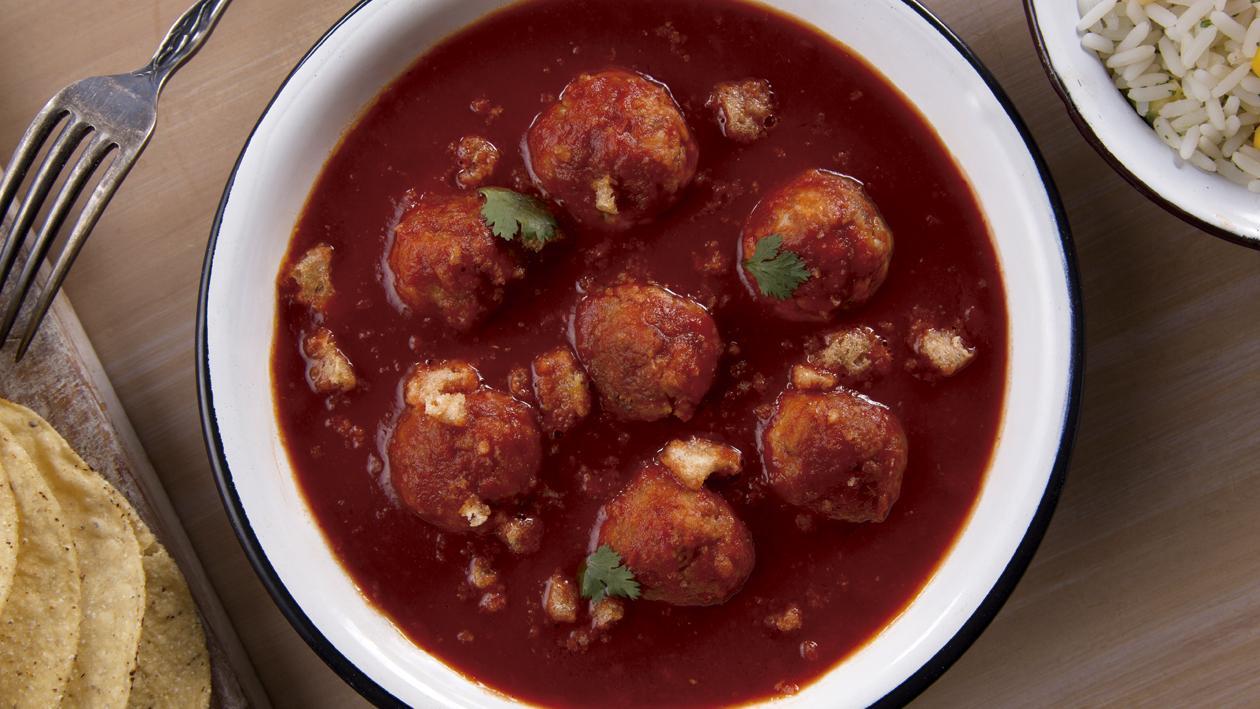 Albóndigas con Chicharrón Albóndigas con Chicharrón