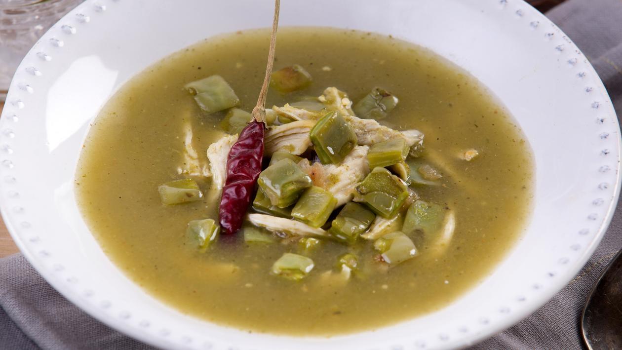 Sopa de Nopales Sopa de Nopales