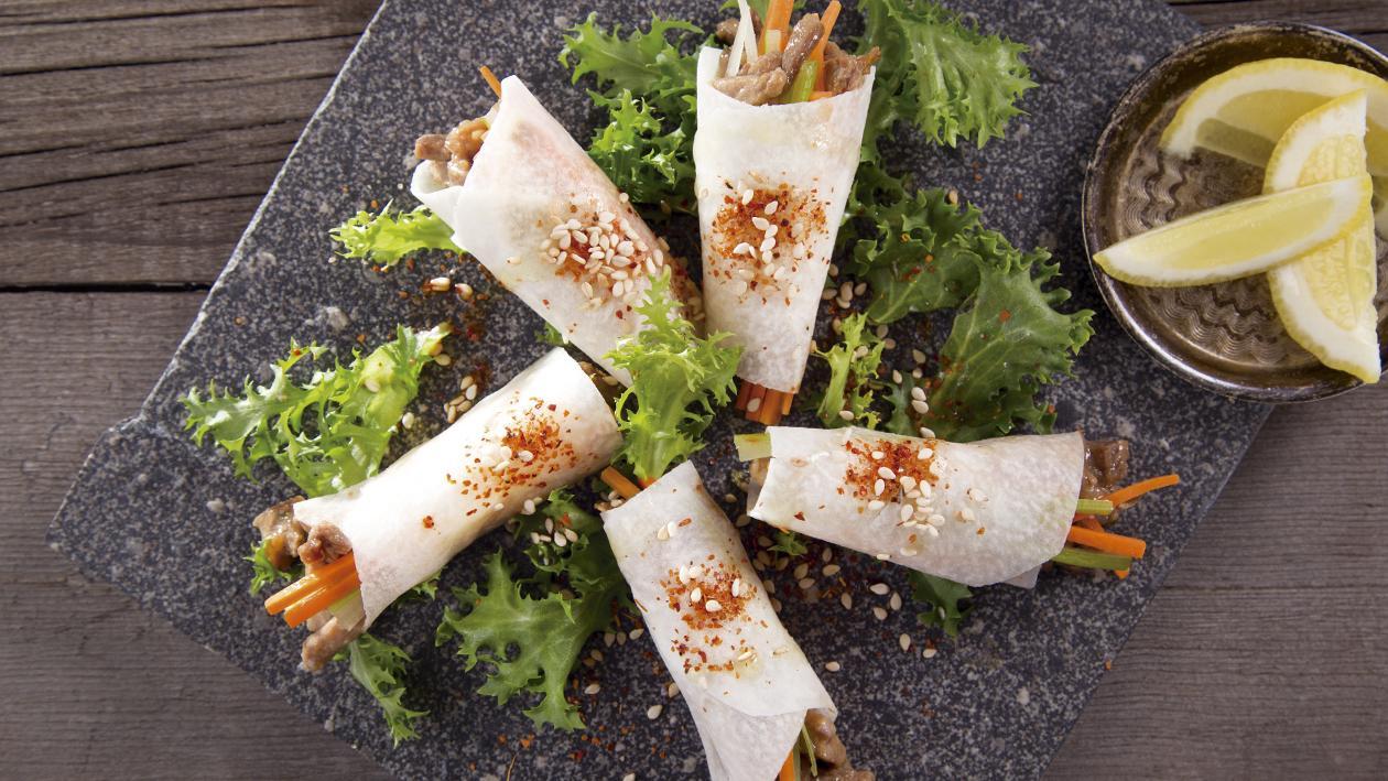 Taquitos de Jícama y Pato Glacé Taquitos de Jícama y Pato Glacé