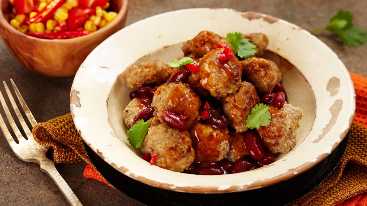 Lihapullat chili con carnen tapaan, Meksiko – Resepti Lihapullat chili con carnen tapaan, Meksiko – Resepti