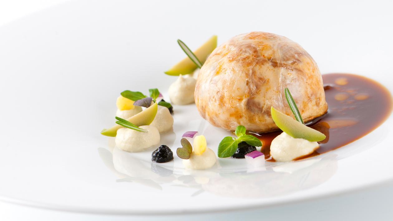 Épaule d’agneau mitonnée au romarin avec fenouil, olives, citron et basilic – Recette Épaule d’agneau mitonnée au romarin avec fenouil, olives, citron et basilic – Recette