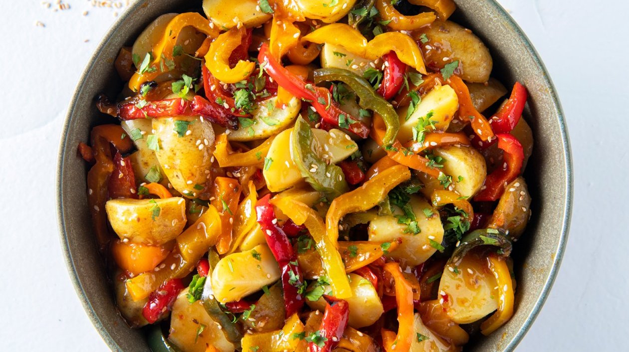 Grenailles à la vinaigrette épicée et au poivron rôti – Recette Grenailles à la vinaigrette épicée et au poivron rôti – Recette