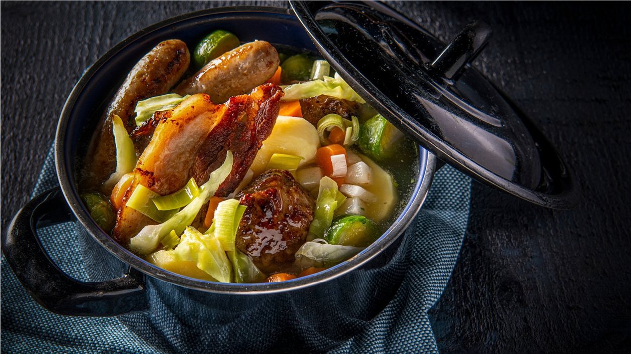 Hochepot de joues de porc, lard et chipolata – Recette Hochepot de joues de porc, lard et chipolata – Recette