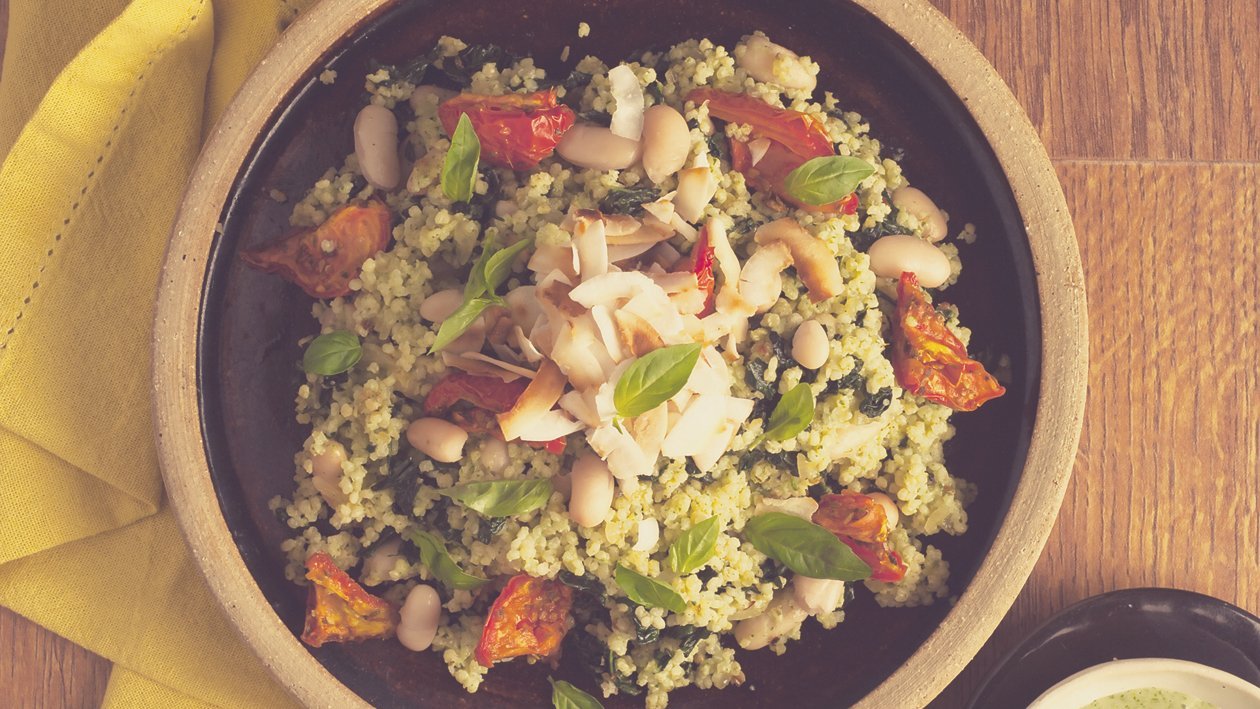 Millet / tomates semi-séchées / chou frisé / haricots blancs – Recette Millet / tomates semi-séchées / chou frisé / haricots blancs – Recette