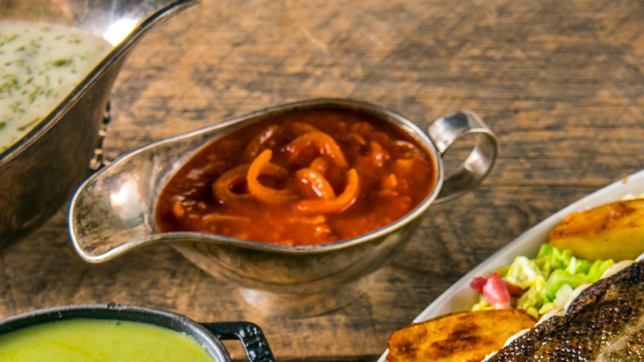 Sauce tomate au lard et à l’oignon – Recette Sauce tomate au lard et à l’oignon – Recette