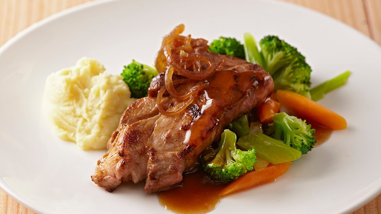 Spiringue de porc, jus et oignons aigre-doux – Recette Spiringue de porc, jus et oignons aigre-doux – Recette