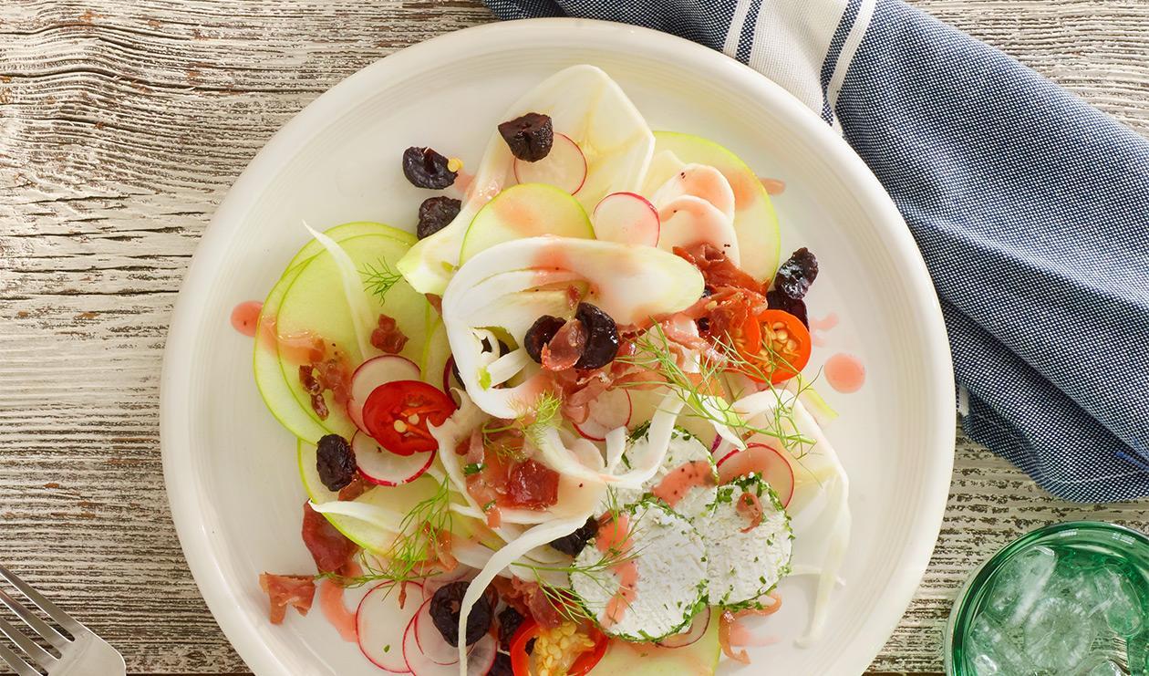 Salade de fenouil et de pomme aux cerises marinées – recette Salade de fenouil et de pomme aux cerises marinées – recette