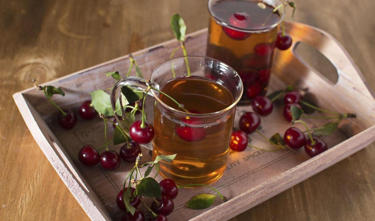 Thé à la cerise, à la menthe et à la noisette – recette Thé à la cerise, à la menthe et à la noisette – recette