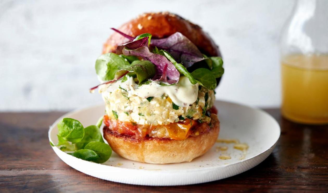 Vegetarian Tofu Zucchini Burger with a Mustard Mayonnaise – recette Vegetarian Tofu Zucchini Burger with a Mustard Mayonnaise – recette