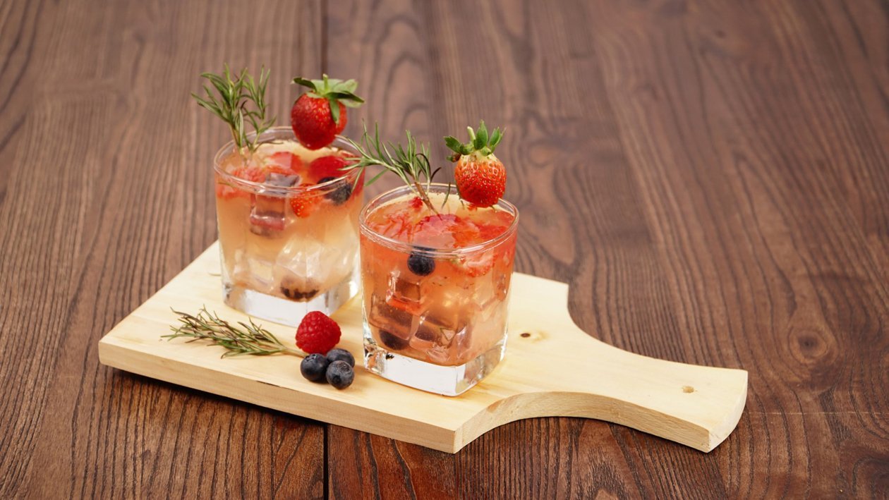Rosemary Berry Infusion Rosemary Berry Infusion