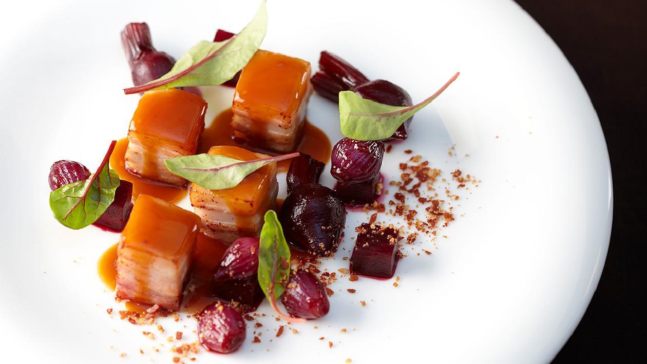 Bacon con barbabietole e cipolla rossa – Ricetta Bacon con barbabietole e cipolla rossa – Ricetta