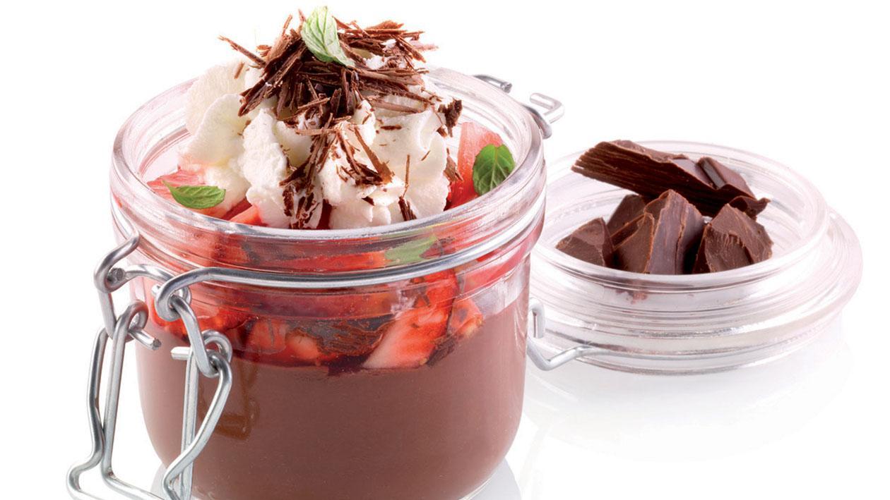 Budino Al Cioccolato Panna E Fragole Ricetta Ricetta Unilever Food Solutions